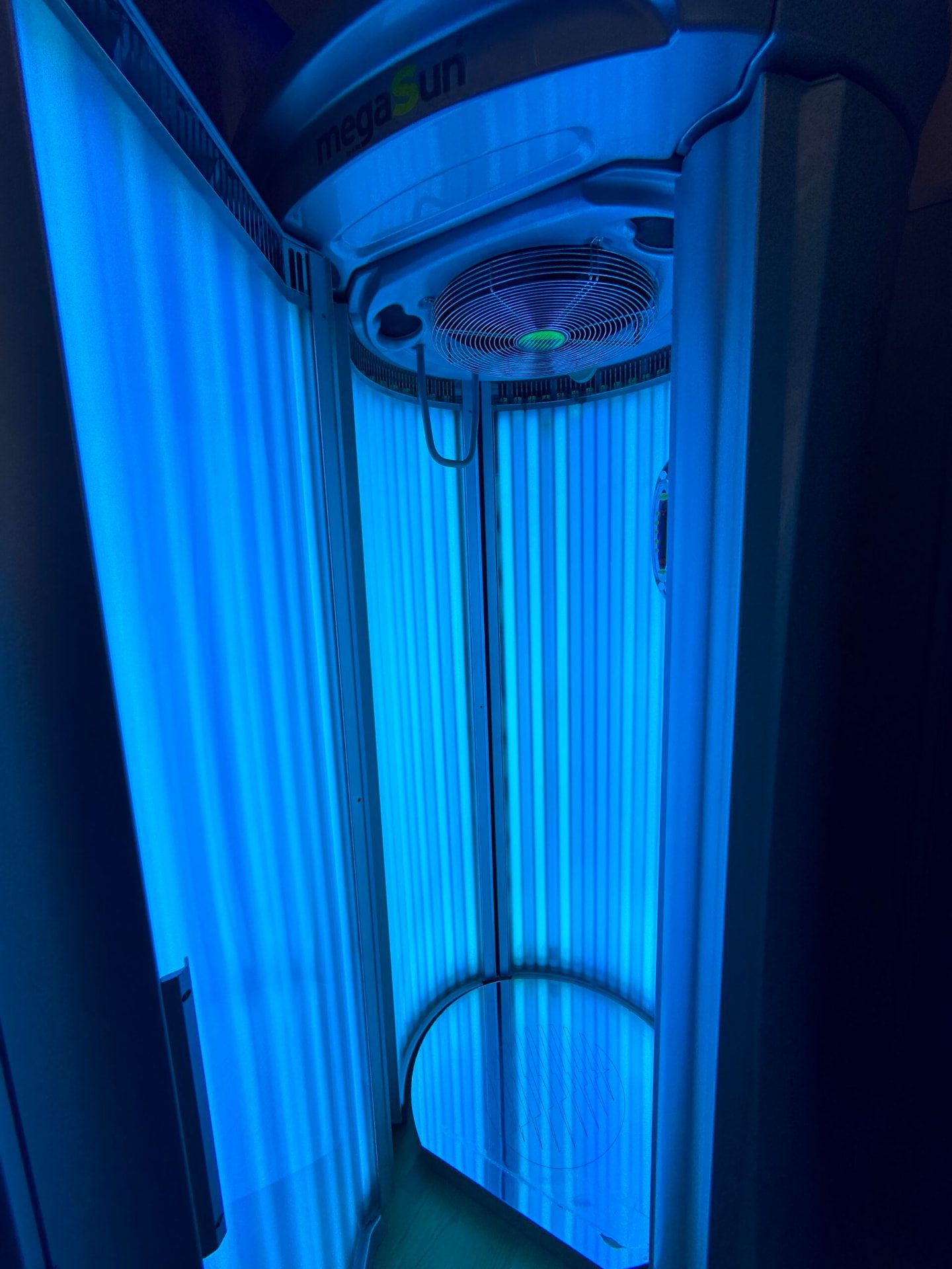 MegaSun T230